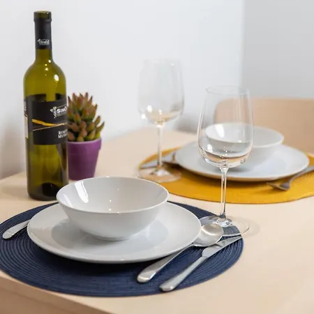 Artemis Apartment *